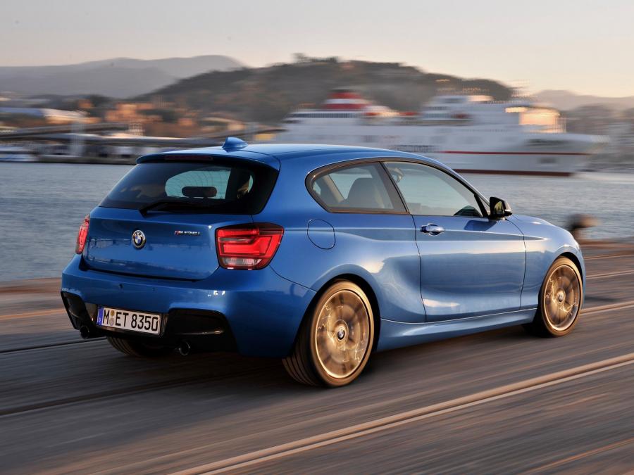  BMW M135i 3-Door 2012 года  (фото 2 из 183)